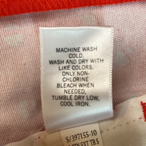 Set of 3 / Banana Republic Ryan Fit & Martin Fit Shorts - Picture 14 of 14